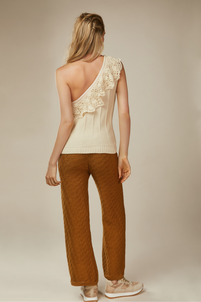 Coral top
